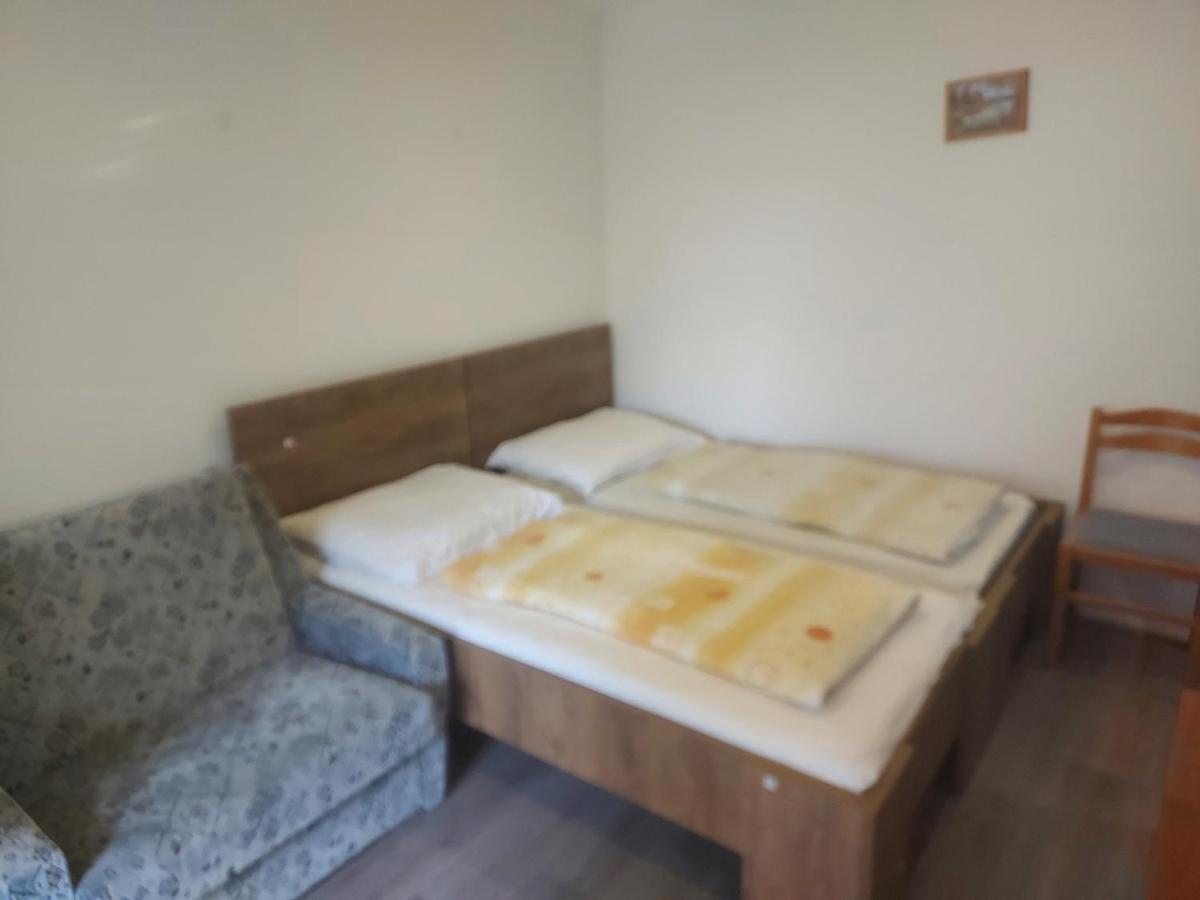 Hullám Panzió Hajdúszoboszló Exterior foto
