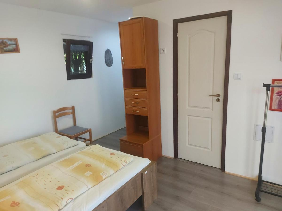 Hullám Panzió Hajdúszoboszló Exterior foto